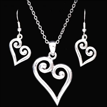3D SILVER STRIKE SMOOTH LADIES WOMAN HEART PENDANT EARRINGS NECKLACE SET