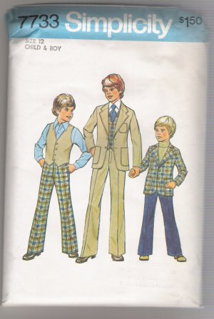 Boys vest and necktie with squares pattern