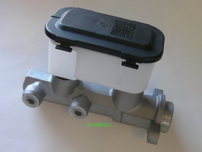 Brake Master Cylinder 1988 1994 Chevy GMC Trucks
