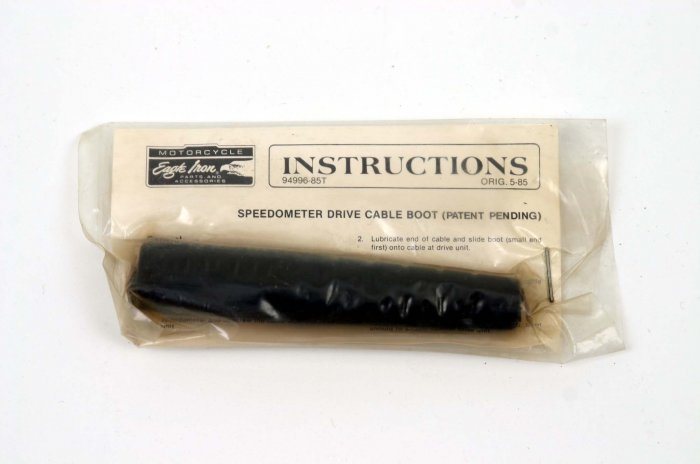 HARLEY SPEEDOMETER/SPEEDO DRIVE CABLE BOOT TOURING/FLHT