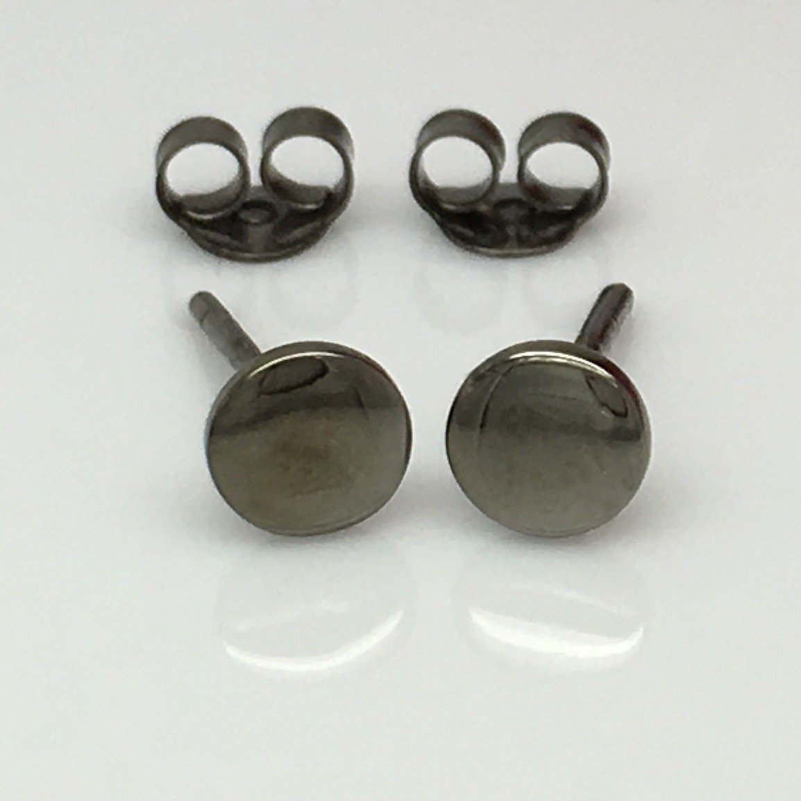 Men's stud earrings handmade from sterling silver, dark grey, flat disc studs, 4205SB