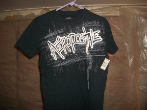 AEROPOSTALE T-SHIRT