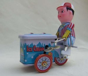 Tin Wind up ICECREAM boy mechenical toy /teenager collectible