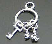 Lot of 200pcs KEYS on ring Doll House miniature/Fashion jewelry charm