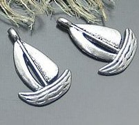 Lot of 500pcs mini Sailing Boat doll house miniature toy/jewelry Charm