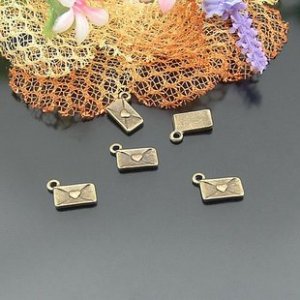 Lot of 500pcs mini Brass Mail dollhouse miniature toy/jewelry Charm CM715