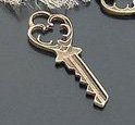 Lot of 300pcs mini Brass Key dollhouse miniature toy/jewelry Charm B14
