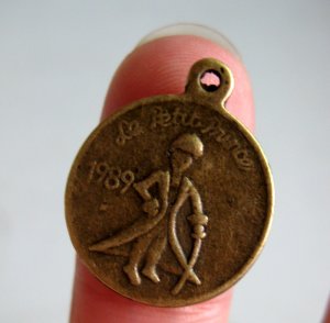 Lot of 300pcs mini Brass Antique Coin dollhouse miniature toy/jewelry Charm