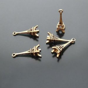 Lot of 20pcs mini Gold Eiffel Tower dollhouse miniature toy/jewelry bracelet metal alloy Charm