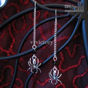 Halloween Dangley Spider Earring / Emo Goth Gothic WGW