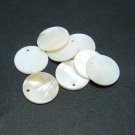 60pcs Shell Bead White Round Disk Fitting 20mm