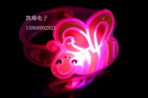Adjustable Lot of 12pcs Bee Luminous bracelet bangle Party Favor LB006