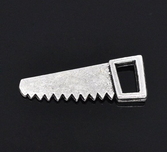 Lot of 300pcs Dollhouse Miniature Saw /jewelry bracelet metal alloy Charm