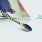 Lot of 100pcs spoon charm dollhouse miniature toy/jewelry bracelet  metal alloy Charm CM1077