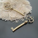 Lot of 100pcs mini brass Key dollhouse miniature toy/jewelry Charm CM653