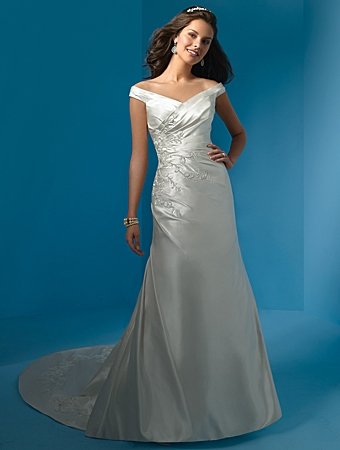 New Design/Sweetheart Neckline/Satin with Beadings/Wedding Dress/AA002