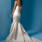Delicate/Halter/Sweetheart Neckline/Satin with Appliques/Maermaid/Floor-Length/Bridal Gown/AA039