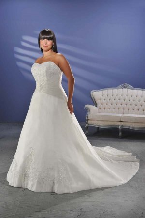Graceful/Strapless/Satin/A-Line/Princess/Floor Length/plus size/Wedding Dress/PS005
