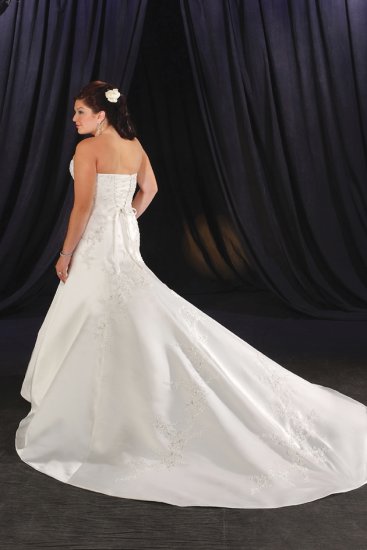 Elegant/Strapless/Satin with Beading/A-Line/Princess/Floor Length/Plus Size/Wedding Dress/PS034