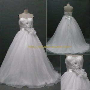 Free Shipping/A-line/Sweatheart/Satin&Organza/Sweep length train/Bridal Wedding Dress/CWD122