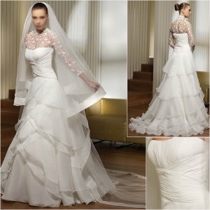 Free Shipping/2011 New arrival/A-line/Strapless/Chiffon/Chapel train/bridal gown/A1032