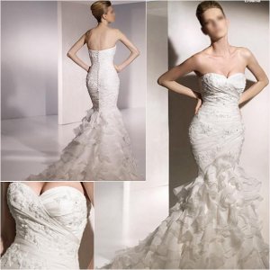 Free Shipping/2011 New arrival/Mermaid/A-line/Satin&Organza/Chapel train/Wedding Dress/A1056