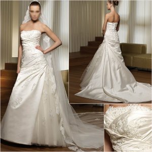 Free Shipping/2011 New arrival/A-line/Strapless/Satin&Mesh/Chapel train/Wedding Dress/A1040