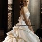 Free Shipping/2011 New arrival/A-line/Strapless/Satin/Chapel train/Wedding Dress/A1185