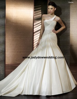 Free Shipping/2011 New arrival/A-line/One-Shoulder/Taffeta/Chapel train/Wedding Dress/A1179