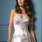 Noble/Strapless/Sweetheart Neckline/Satin/with Embroidery/A-Line/Princess/wedding dress/AA061