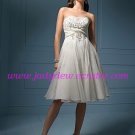 Lovely/Sweetheart Neckline/Strapless/Organza&Stretch/Satin/Knee-Length/Wedding Dress/AA057