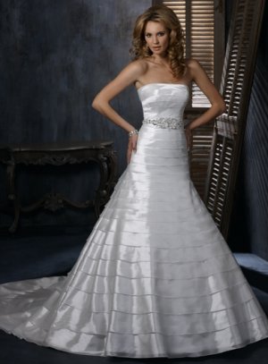 Free Shipping/Taffeta with Crystal Beadings A-line Strapless WEDDING GOWN GG108