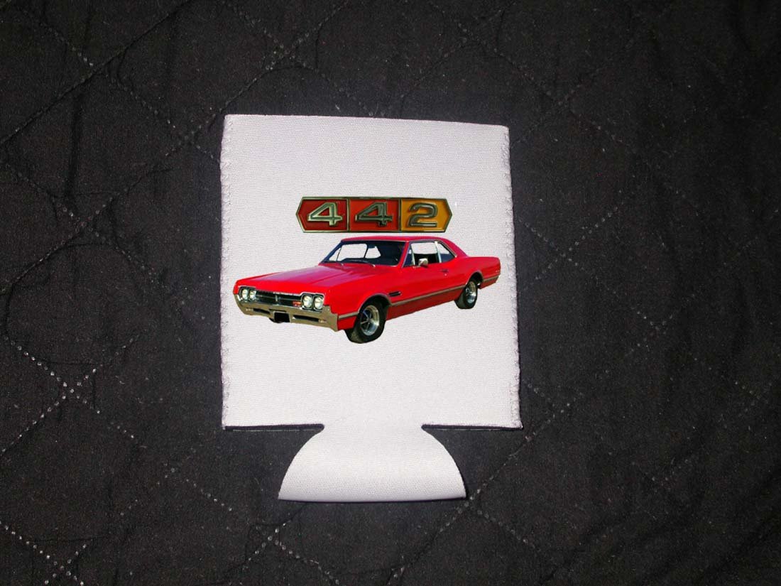 New 1966 Olds Cutlass 442 Coozie (Beverage insulator)