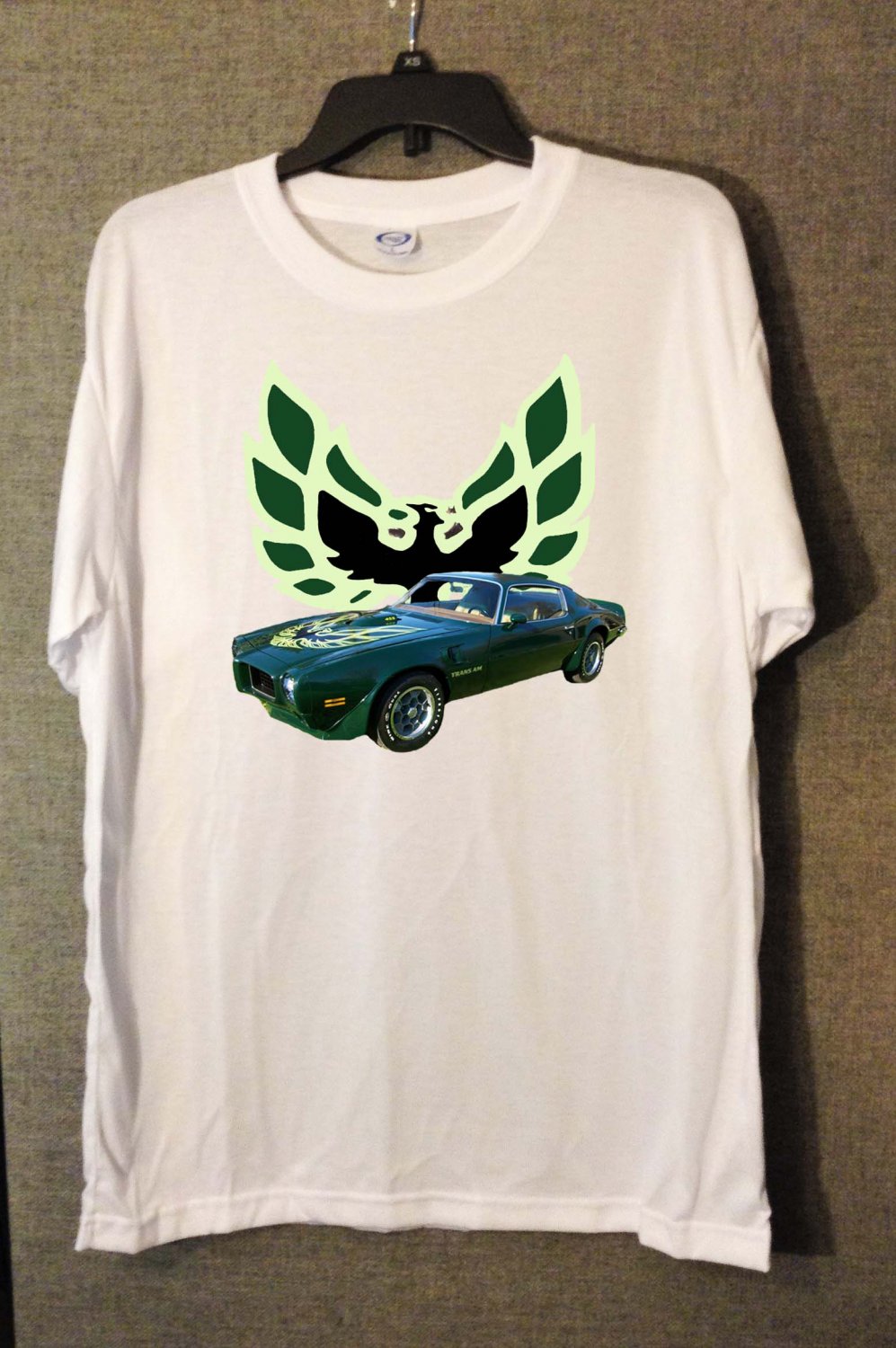 New 1973 Brewster Green Pontiac Firebird Trans AM white T-shirt  (Extra Large)