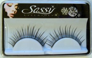 Sassy false eyelashes B4