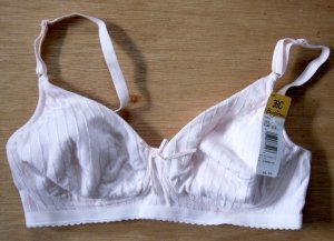 Bestform Pink Bra Size 38C NWT