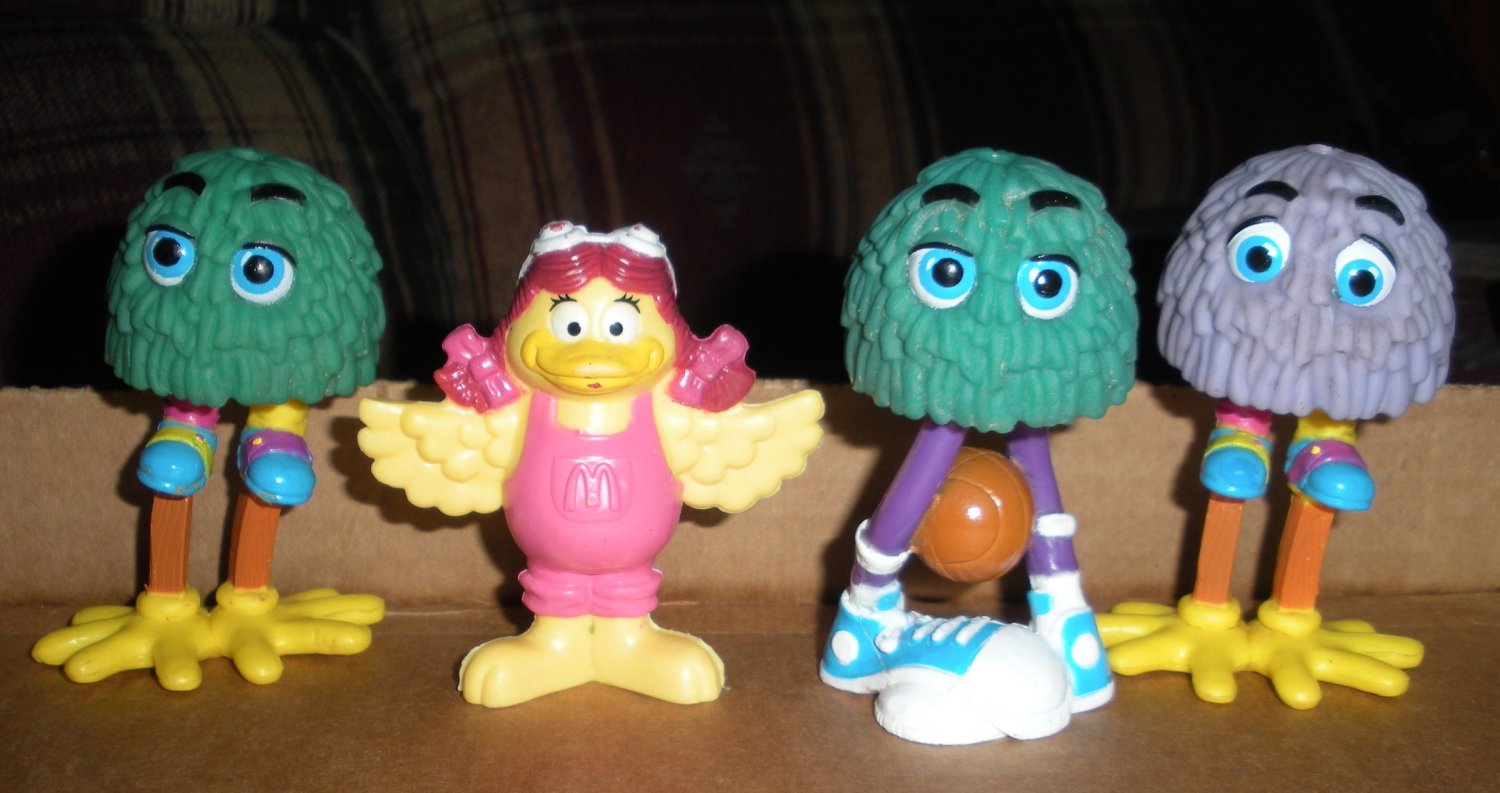 Rare Enseigne Vintage McDonalds - Statue Fry Guys (Goblins) - Playland 1984