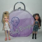 Bratz en Vogue Case and 2 Dolls MGA 2001 Bratz en Vogue Case and 2 Dolls MGA 2001