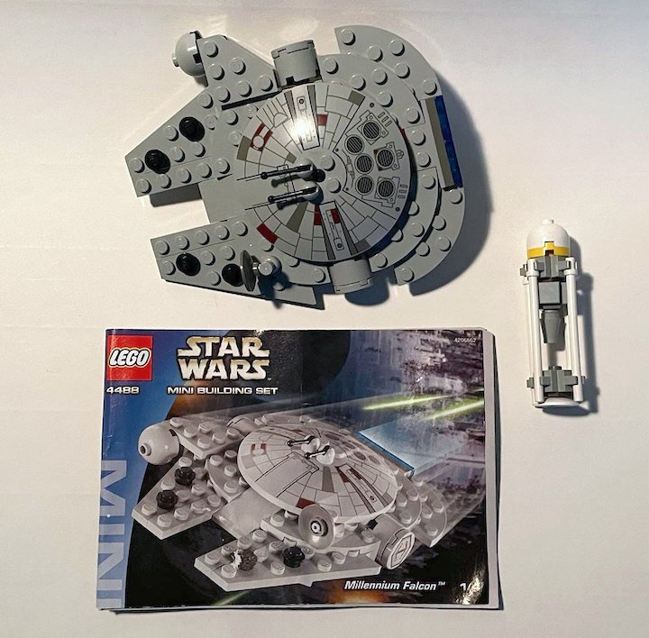 Lego Star Wars 4488 Millennium Falcon