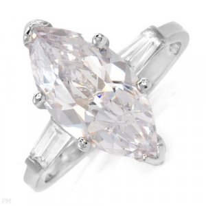 925 Sterling silver Charming Brand New Ring size 7.75
