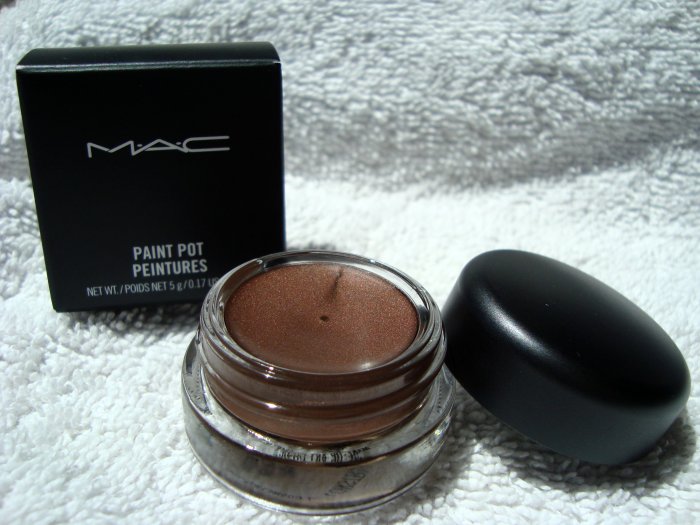 MAC Paint Pot "Constructivist" (Frost) Eyeshadow Base