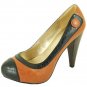 *Velika* Round Toe Pump with Button