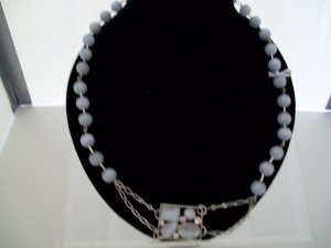 Item number 027: Gray cat eye necklace