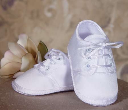baby boy white canvas shoes