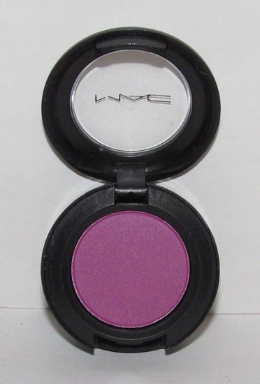 MAC - Purple Shower Eye Shadow - NEW