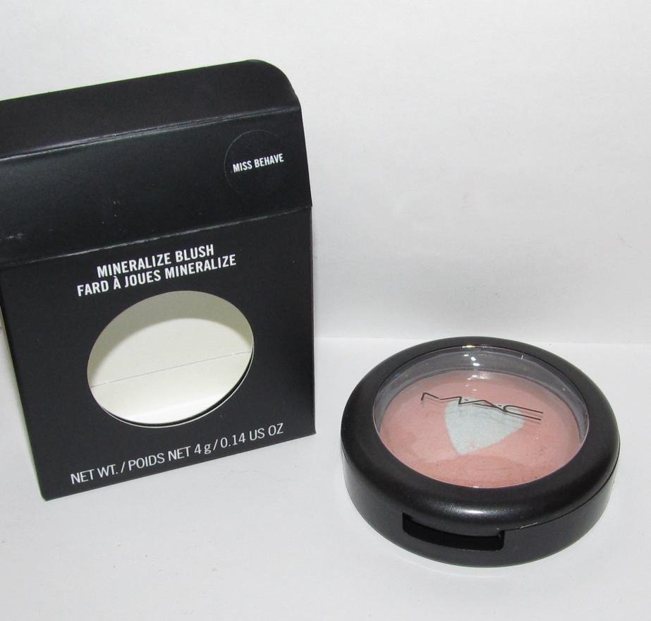 MAC - Miss Behave Mineralize Blush - NIB - Quite Cute Collection