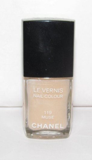 Blushed Wombat: Chanel Le Vernis Nail Polish Colour 119 MUSE