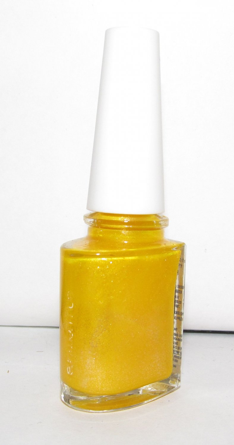Shu Uemura - PA515 Nail Polish - NEW