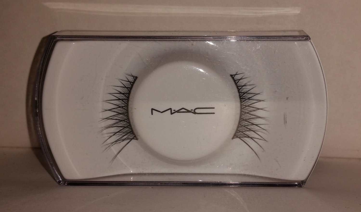 MAC False Eye Lashes - HELLO KITTY - New