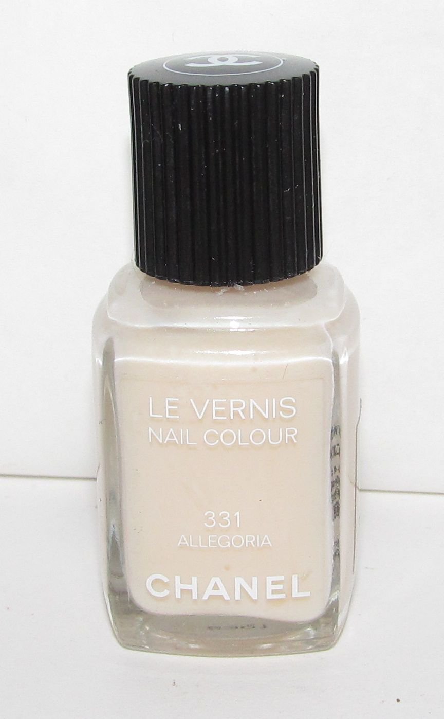 CHANEL Nail Polish - Allegoria 331 - NEW